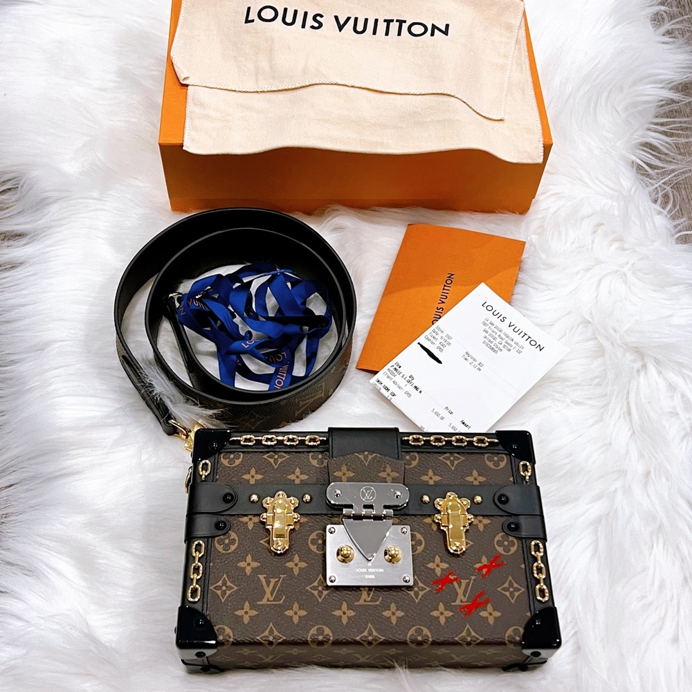 LIMITED EDITION Louis Vuitton Petite Malle